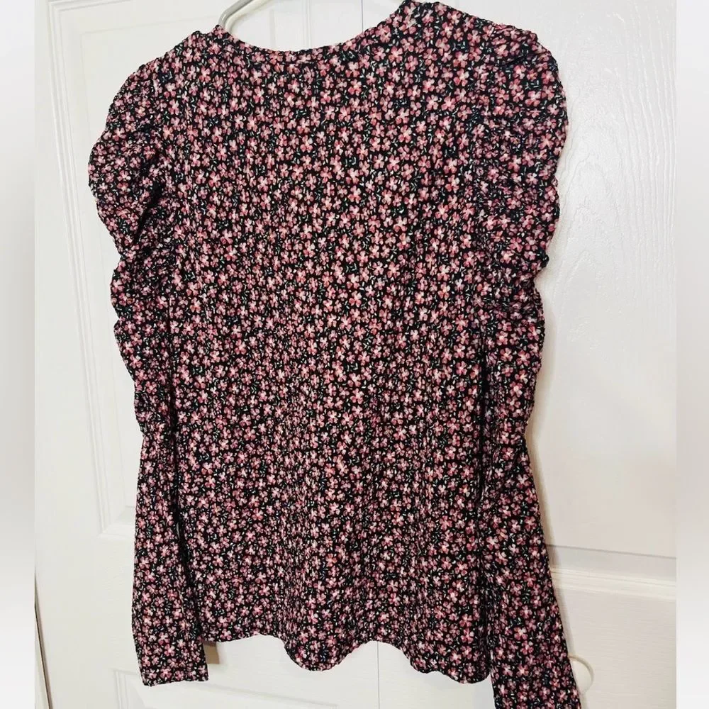 Ann Taylor Loft Floral Puff Sleeve V Neck Blouse Long Sleeve SP Small Petite